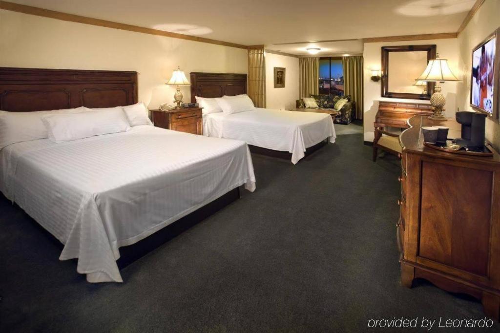 El Cortez Hotel & Casino - 21 And Over Only (Adults Only) Лас-Вегас Экстерьер фото